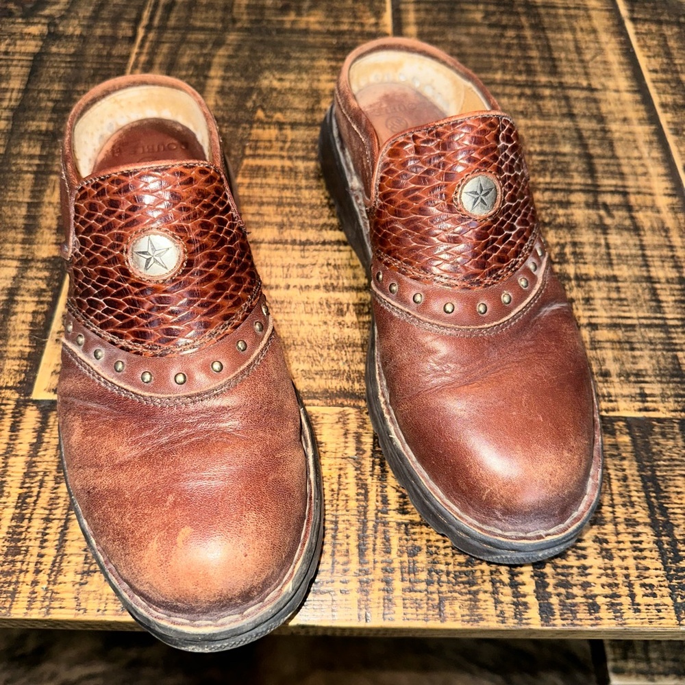 Double H boots size 8.5 leather clogs